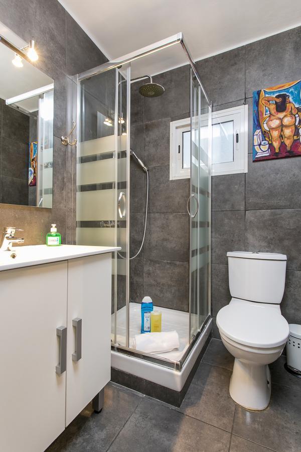 Apartamento Baba L'Hospitalet de Llobregat Exteriör bild