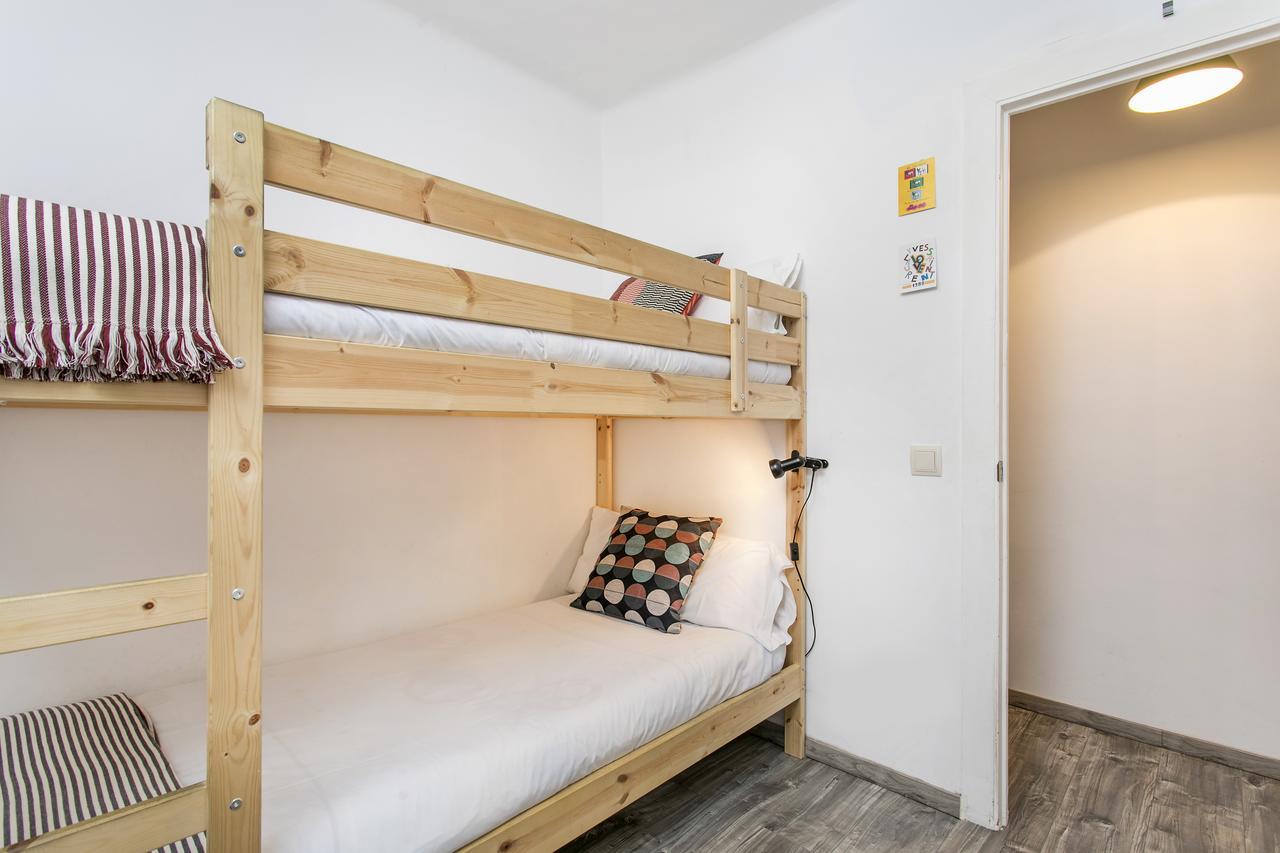 Apartamento Baba L'Hospitalet de Llobregat Exteriör bild